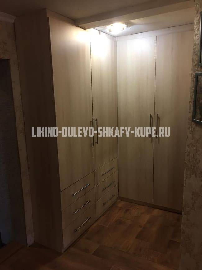 Шкафы угловые Ликино-Дулёво